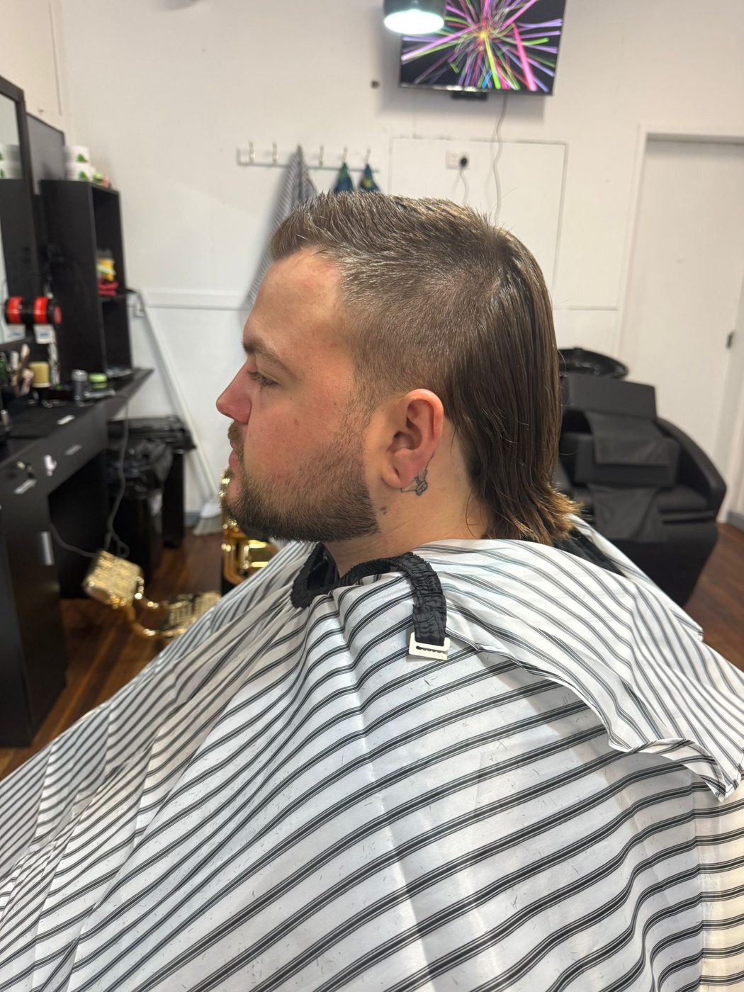 Textured mullet with a faded side